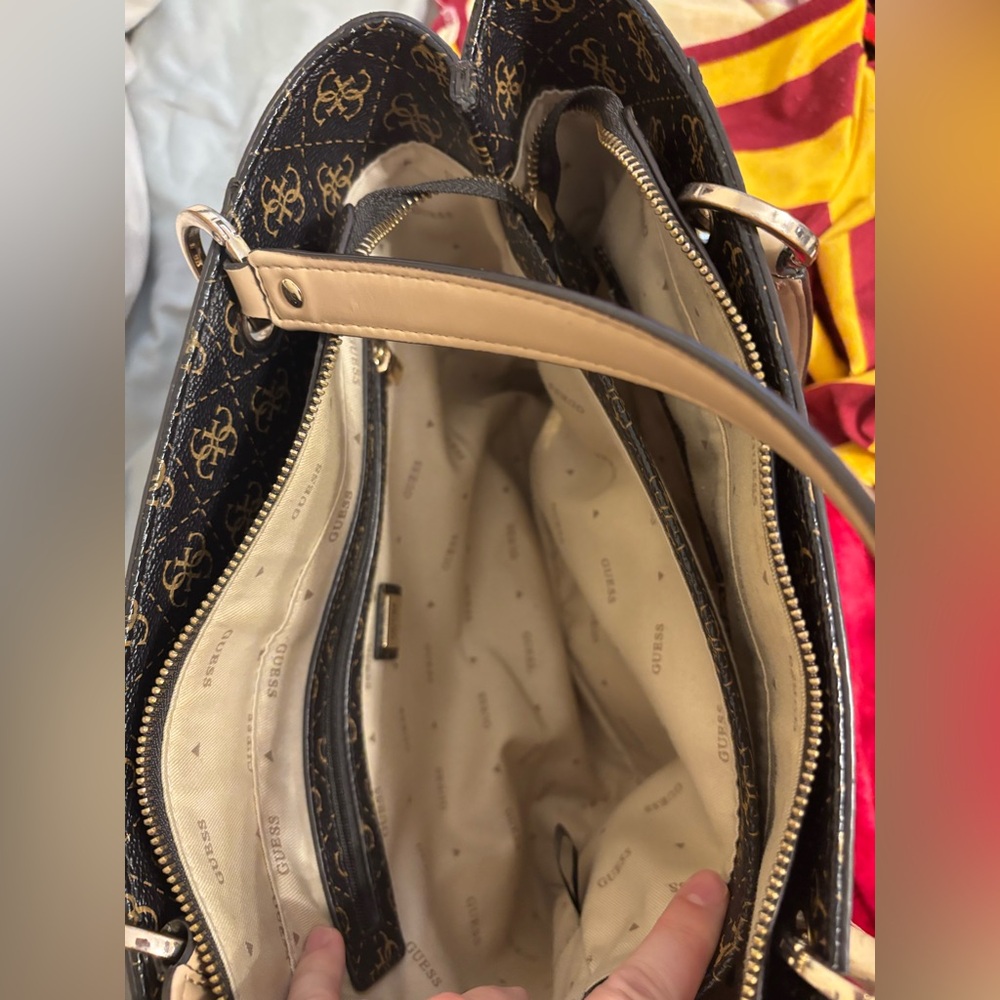 GUESS Black and Brown Monogram Tote & Wallet - Picture 6 of 6